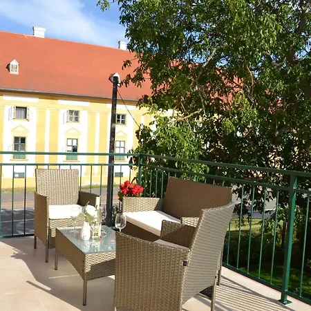 Apartmany U Polanskych Lednice Exterior photo